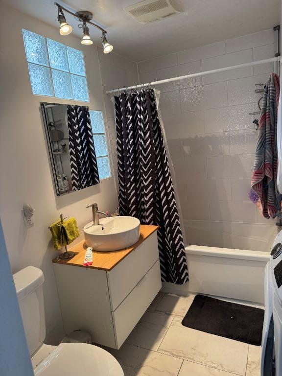 4 1/2 rénové - Semi-meublé - Haut de duplex - Ville LaSalle | 3284854