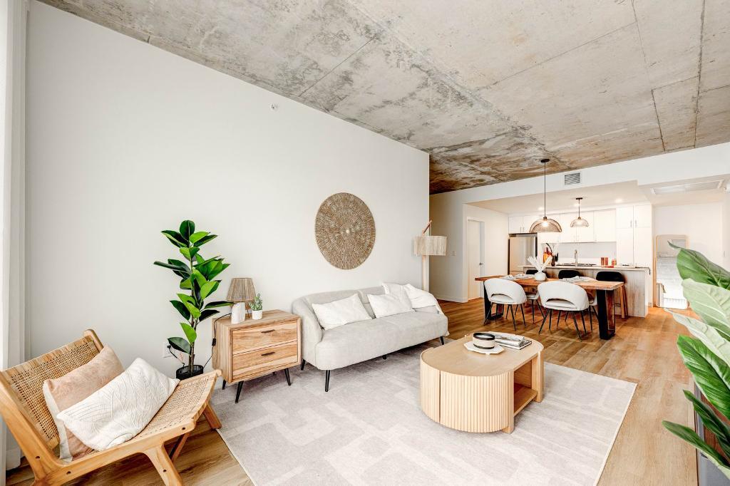 Condo neuf tout inclus proche de la gare de Candiac - appartement / logement à louer | 3284967