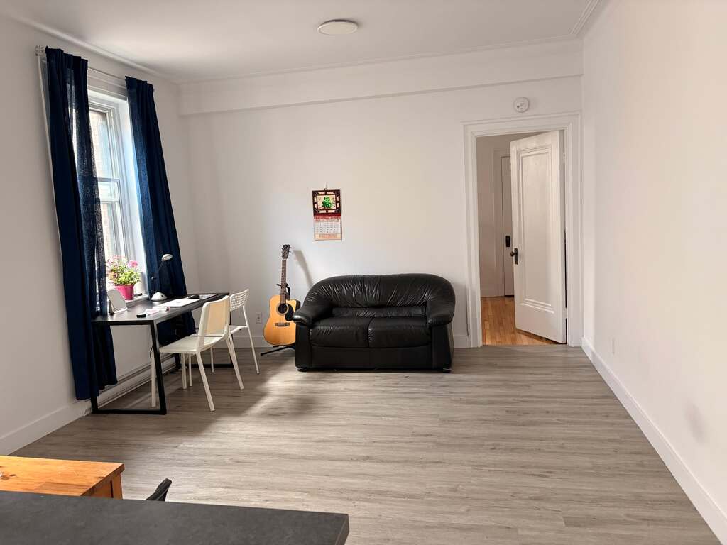 SHORTERM SUBLEASE (JULY 1 – NOVEMBER 30 | 3285445