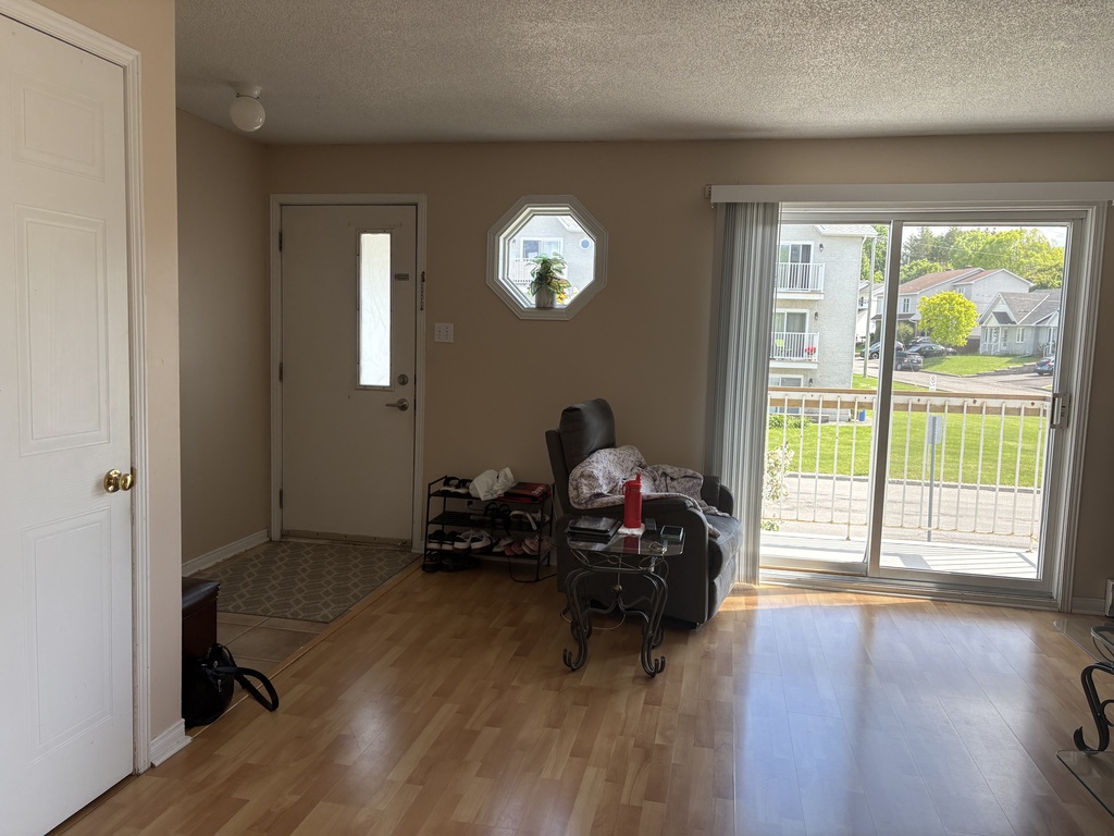 Vous Cherchez De L’espace ,tranquillité | 3285512