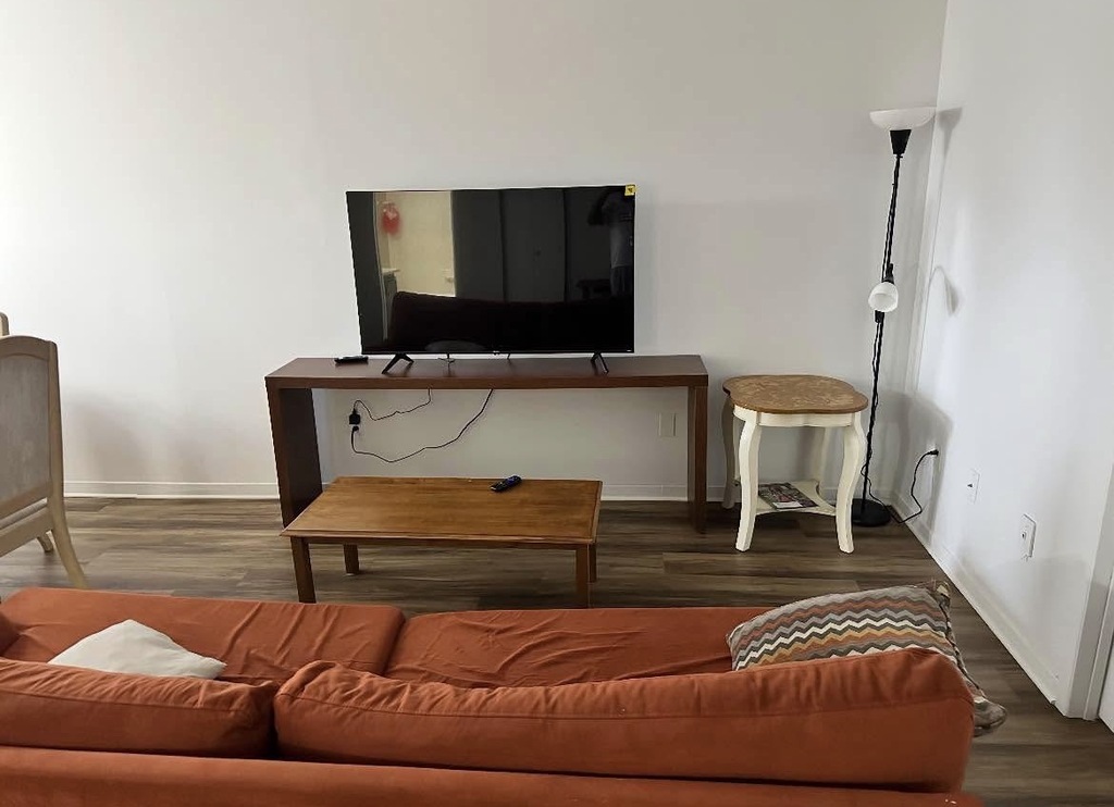 5 1/2 -1er Etage Beau Grand Et Paisible | 3285551