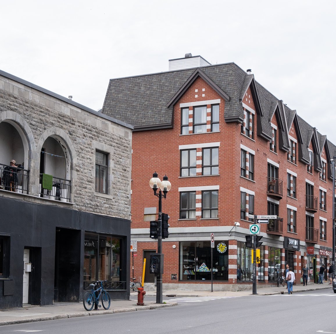 2 - 4433 Avenue Hotel De Ville, Montréal | 3285556