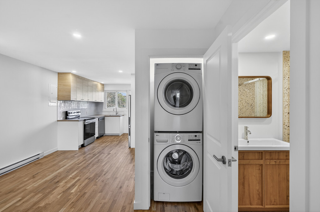 4 1/2 Luxueux 2 CAC Neuf Dans Villeray | 3285603