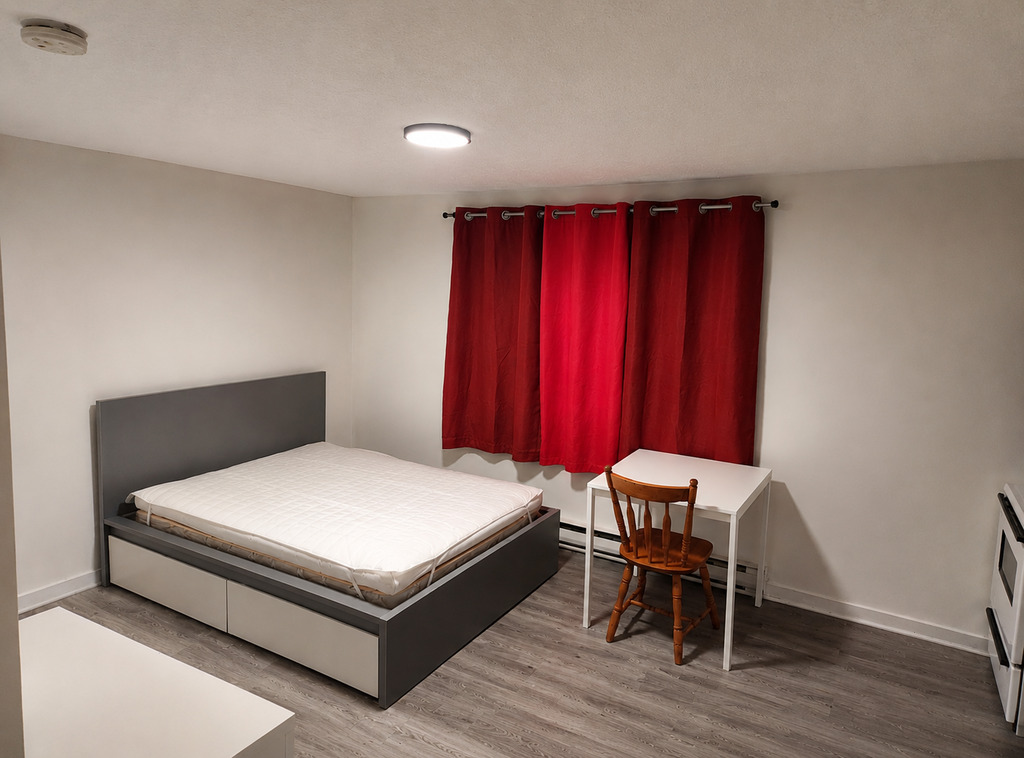 Studio - 1 1/2 Meublé Mont-Bellevue | 3285606