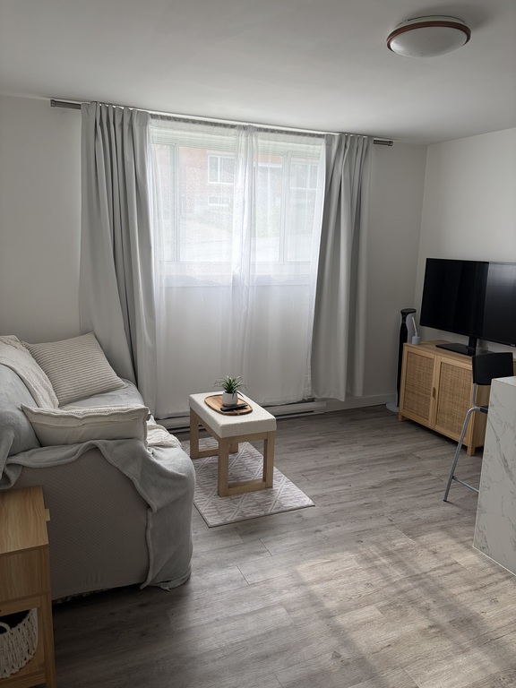 2 1/2 Au Goût Du Jour à Louer | 3285624