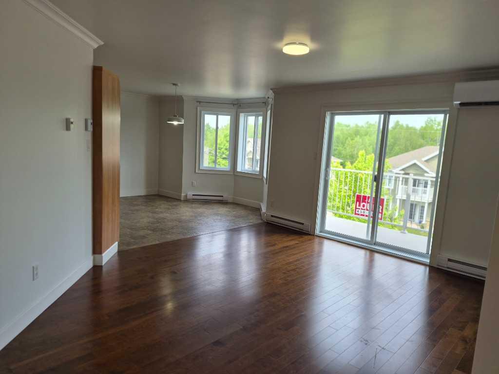 Grand 5 1/2 récent tranquille | 3285669