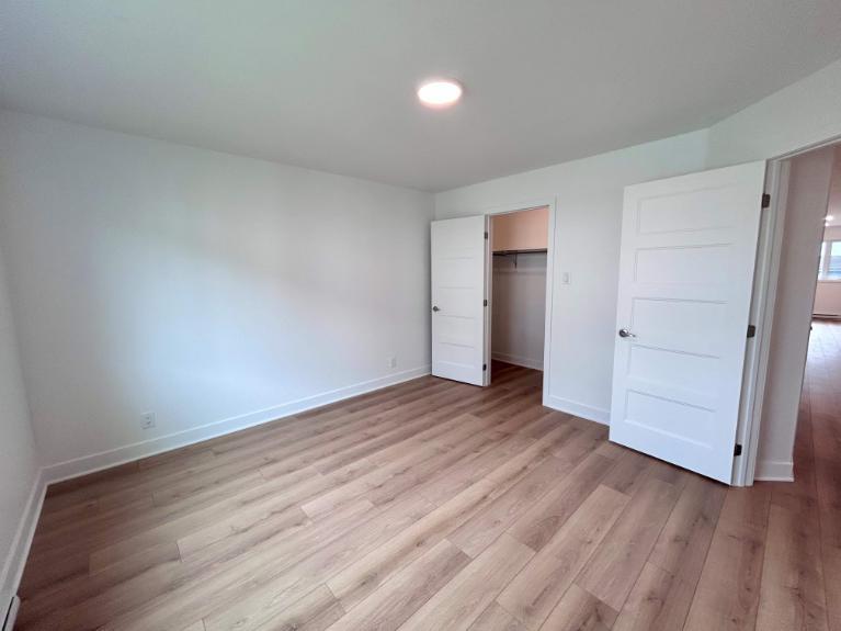 3 CH - 1 SDB - Granby - $1,625 /mo | 3285708