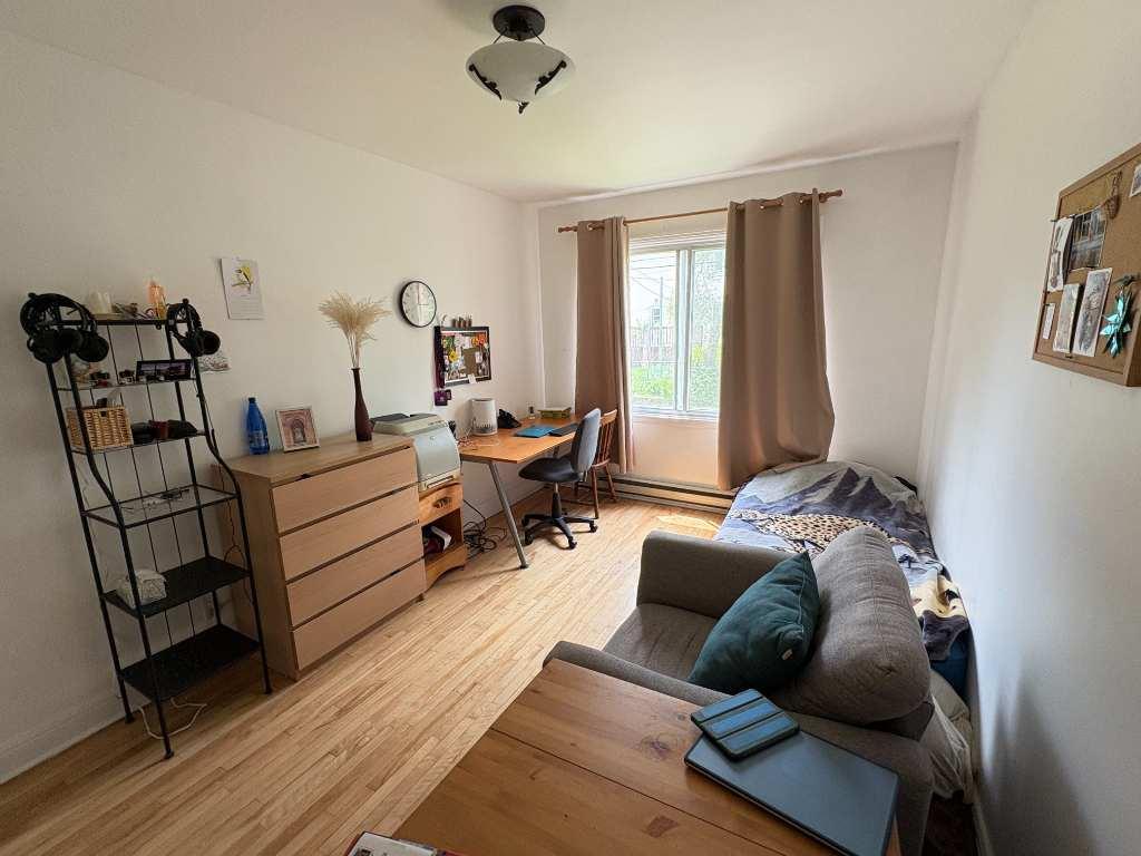 Montréal (NDG) Grand 5 1/2 , 3 ch fermées, | 3285732