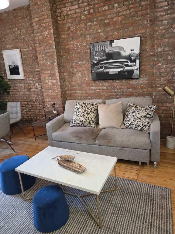 For Rent: Charming Fully Furnished 3 1/2 on Crescent Street, Montreal | 3285737
