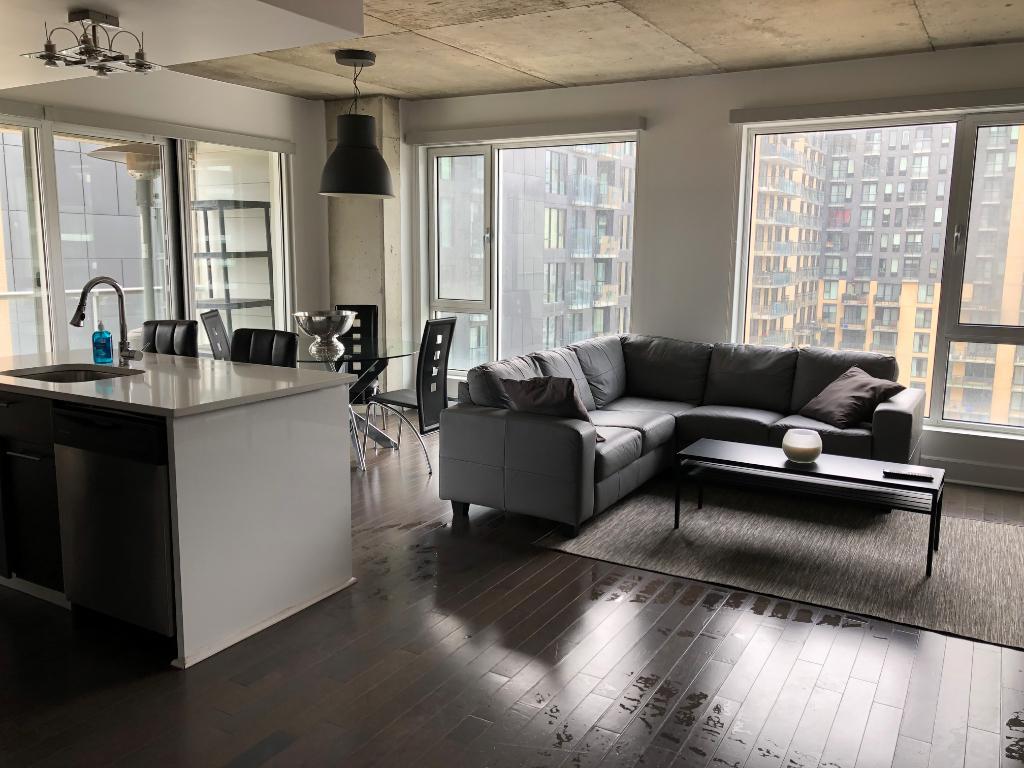 Condo à Griffintown à louer 4 1/2 | 3285778