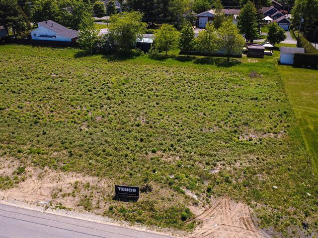 Terrain | 3296456