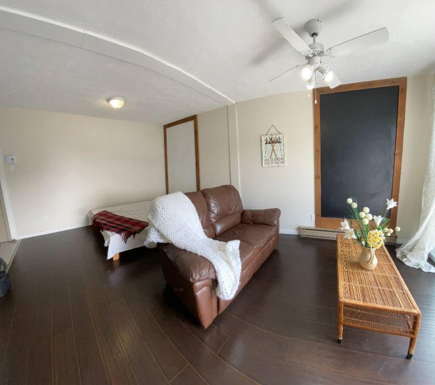 Appartement semi-meublé, wifi prêt a déménager ! | 3286081