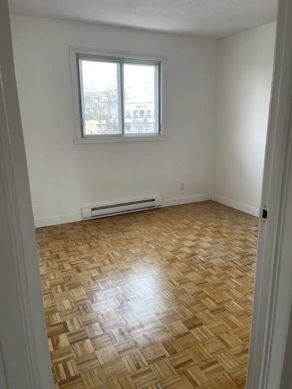 Grand 4½ rénové à louer | 3286102