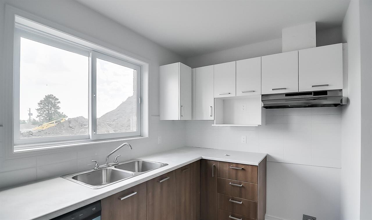 22 Rue De La Fabrique (Aylmer) Magnifique Logement De Style Condo à Louer | 3286578