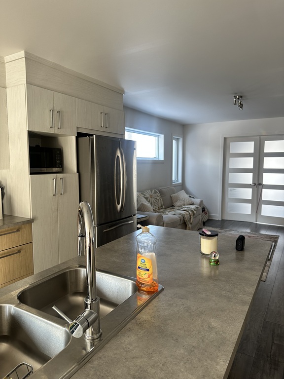 MAGNIFIQUE APPARTEMENT STYLE CONDO | 3286602
