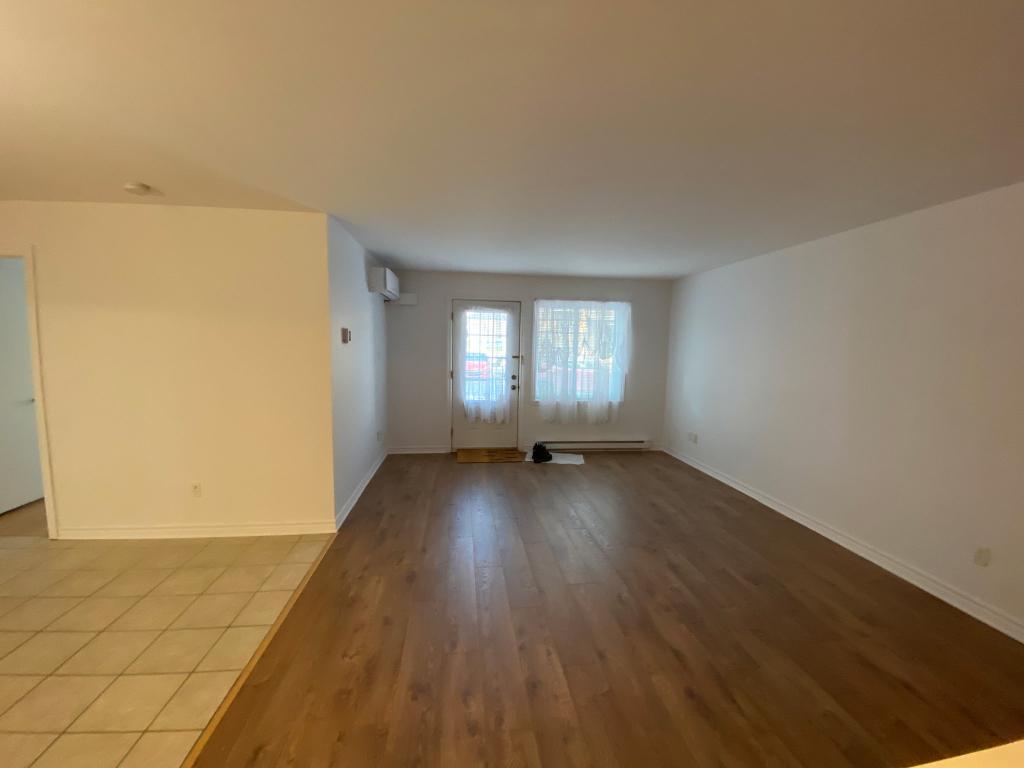 GRAND 4 1/2 A LOUER 'A L'ASSOMPTION | 3286703