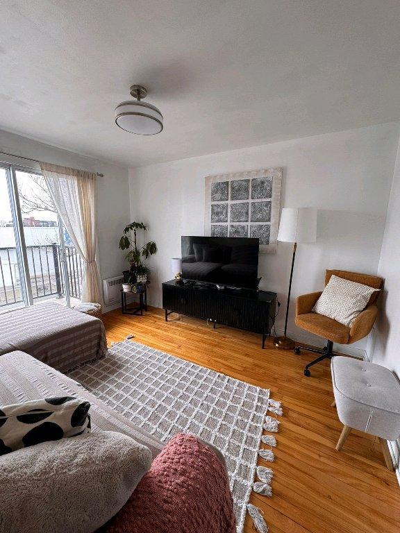 libre 1er juillet, 4½ au Métro Langelier | 3286762