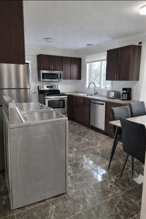 Libre imm ou 1er juillet Grand 5½ Rénové Haut duplex @5mn Dix30 Brossard M | 3286778