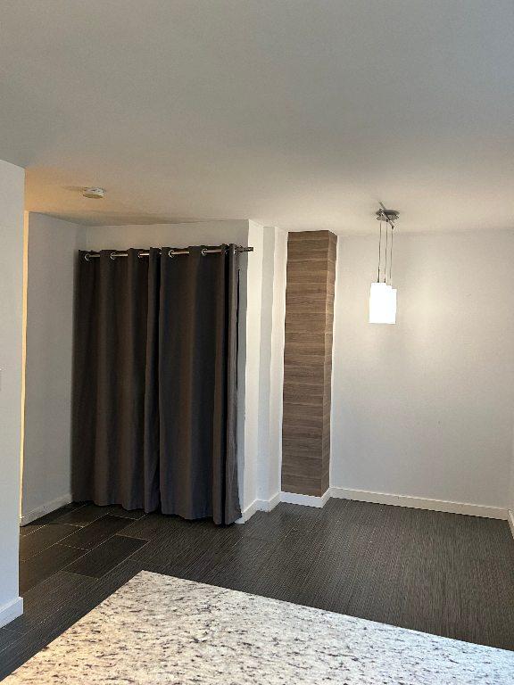Superbe 4 ½ à louer – Saint-Bruno de montarville à louer | 3286779