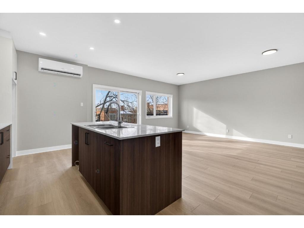 LUXUEUX 5 1 /2 À LOUER À MONTRÉAL-NORD | 3286810