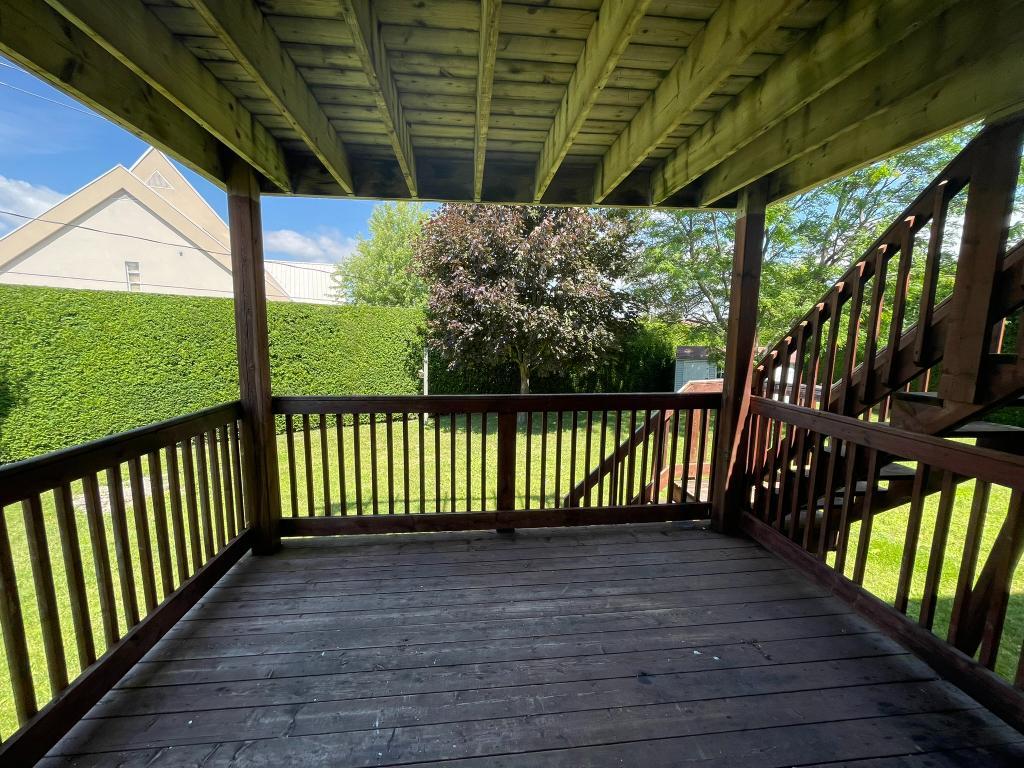 Grand 5 ½ + sous-sol fini, garage et cours dans un secteur paisible de Sainte-Julie | 3286813