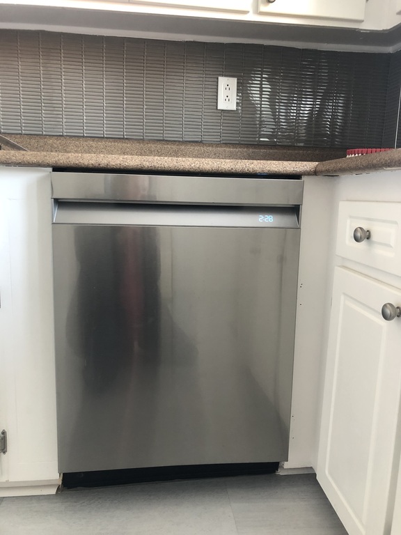 31/2, Haut Triplex, 6 électros,Internet | 3287203