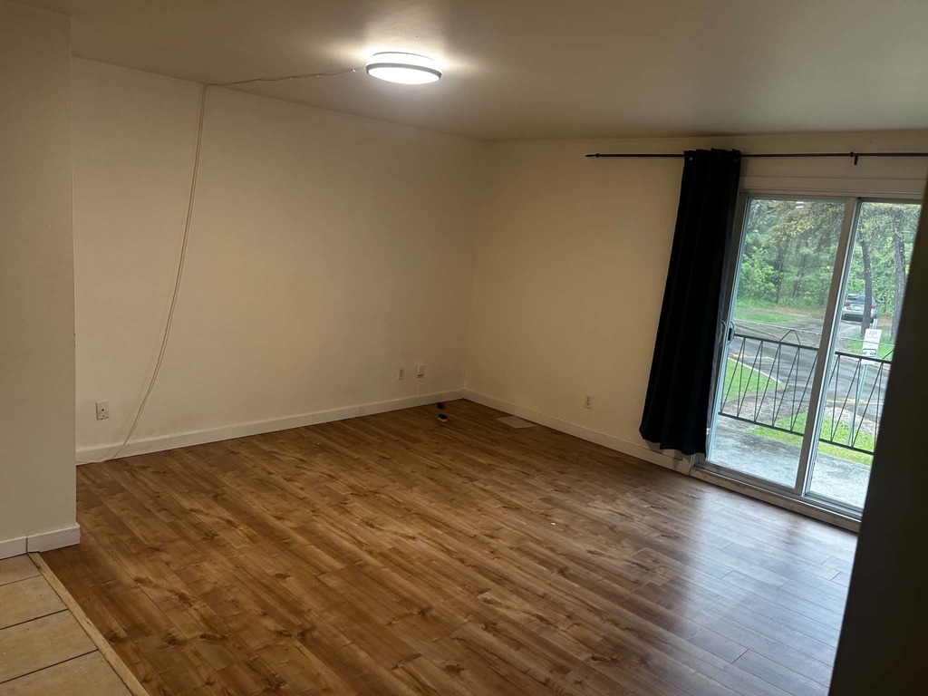 Beau 3 1/2 Près Du Cégep Et UQTR | 3287281