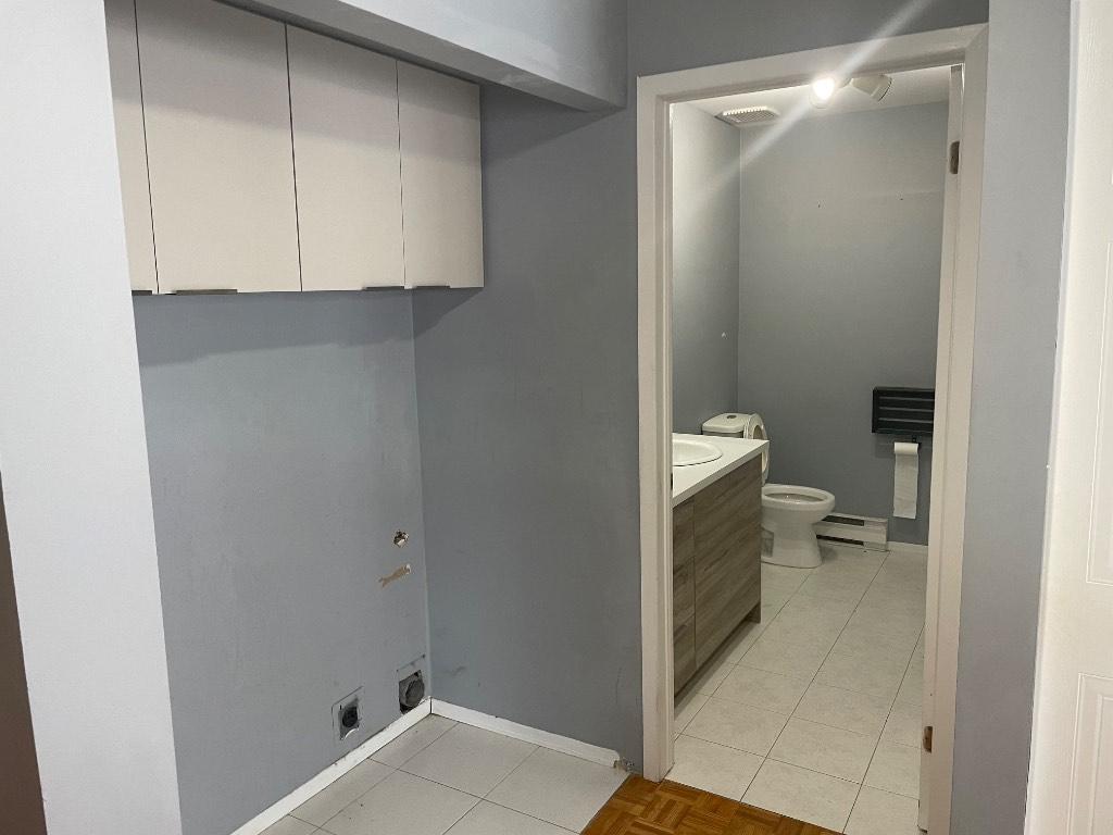 Logement 4 1/2 | 3293238