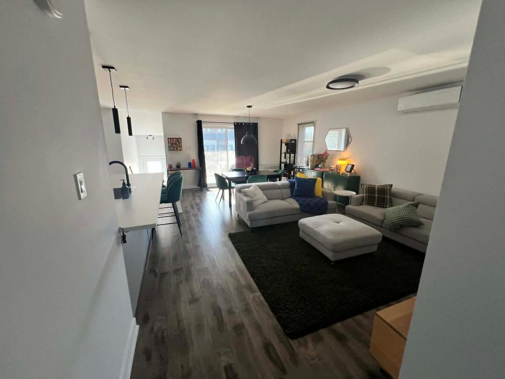 CESSION DE BAIL - GRAND 5 1/2 MODERNE À BEAUHARNOIS (1er mois gratuit - $ comptant) | 3287418