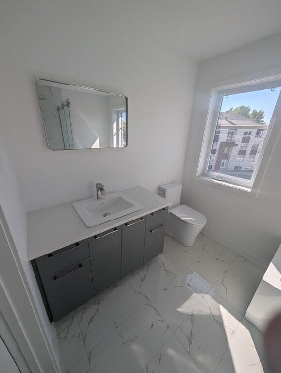 4/12 Neuf D'un Triplex | 3287892