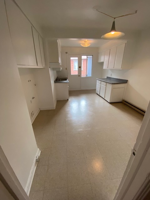 4 ½ Métro Saint Michèle / Iberville | 3287917