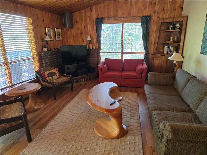 Affordable Summer Escape, 5 bedroom, Mont Ste Marie | 3288042