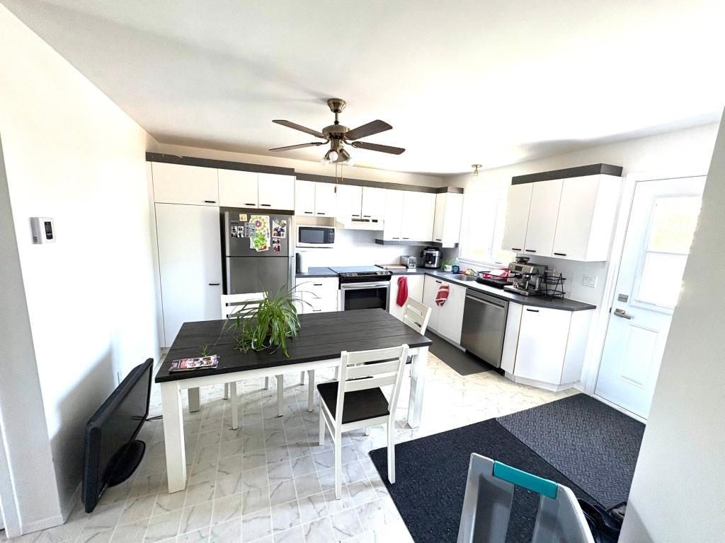 APPARTEMENT 4 1/2 À LOUER VICTORIAVILLE | 3288066