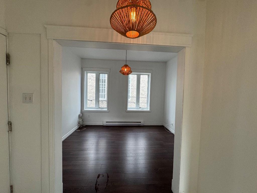 Grand 3 1/2 à louer - rénové | 3293185