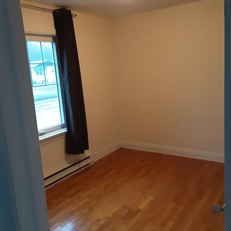 Drummondville 5 1/2 1 étage Dans un Duplex | 3288074