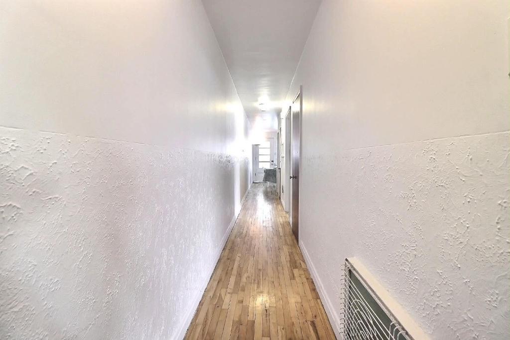 À qui la chance, appartement 4½ près de l'Université Laval (Cession de bail) | 3293427