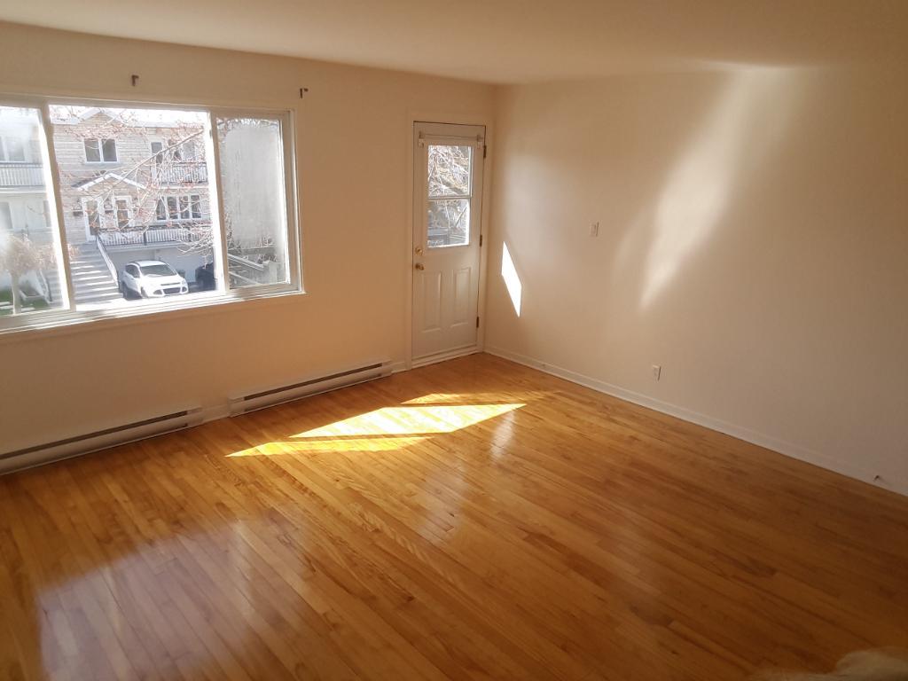 4 1/2 LASALLE PEINTURÉ GRAND TRANQUILLE | 3288081