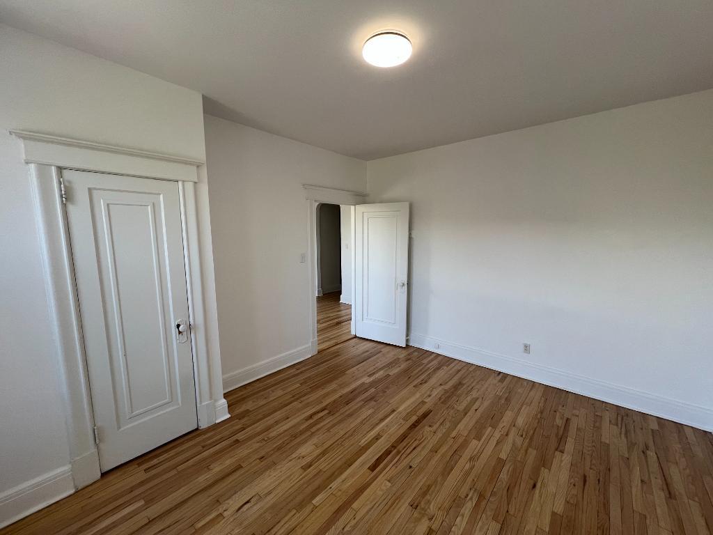 Fully Renovated 3.5 Apartment Available - A louer • For Rent | 3288089