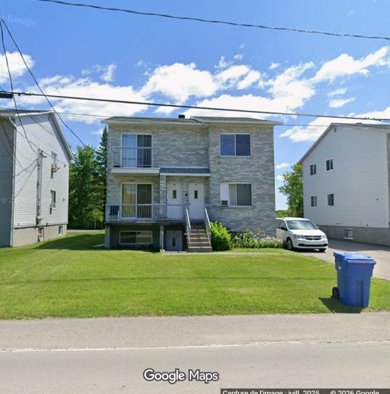 Logement à louer 5 1/2 : St-Lin, 622 du parc ( 1450$mois) | 3288102