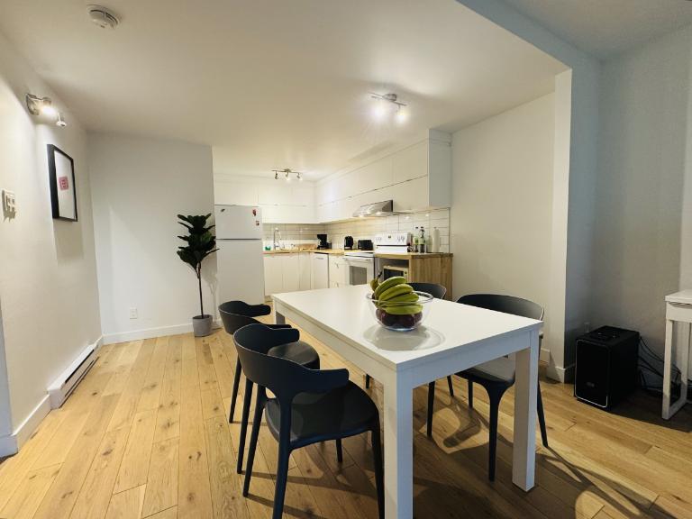 3 ½ entièrement meublé à louer Sainte-Foy / Sillery février 2027 | 3310407