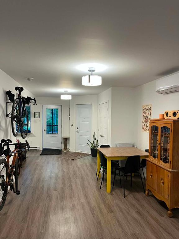 Cession de bail – 5½ moderne avec vue sur la forêt + 500$ OFFERTS | 3288139