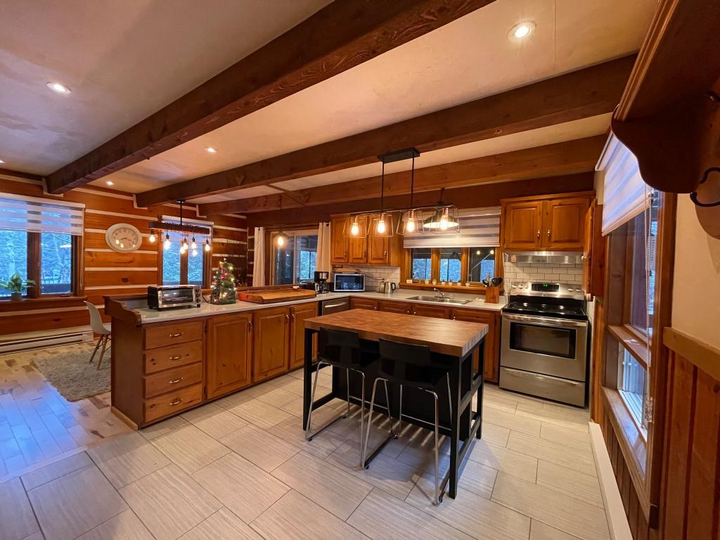Maison de 3 chambres à louer à Mont Blanc, Laurentides | 3288155