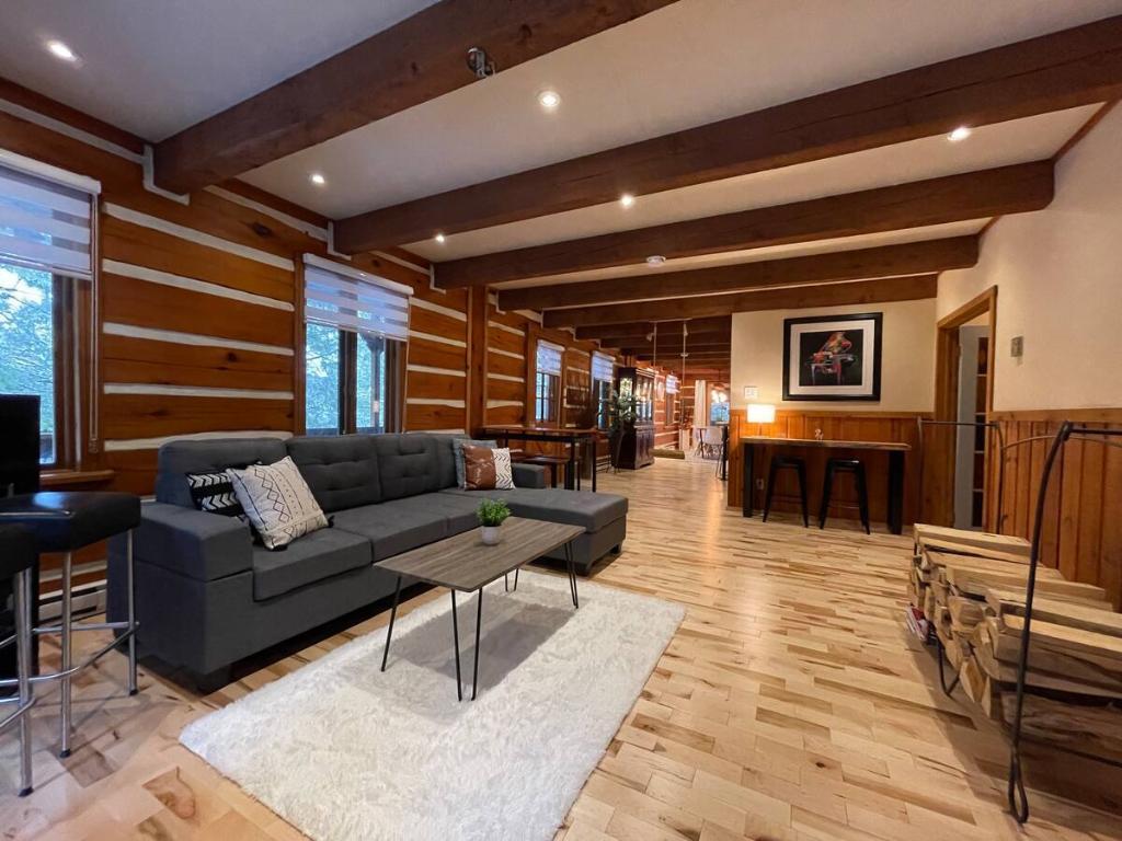 Maison de 3 chambres à louer à Mont Blanc, Laurentides | 3288155