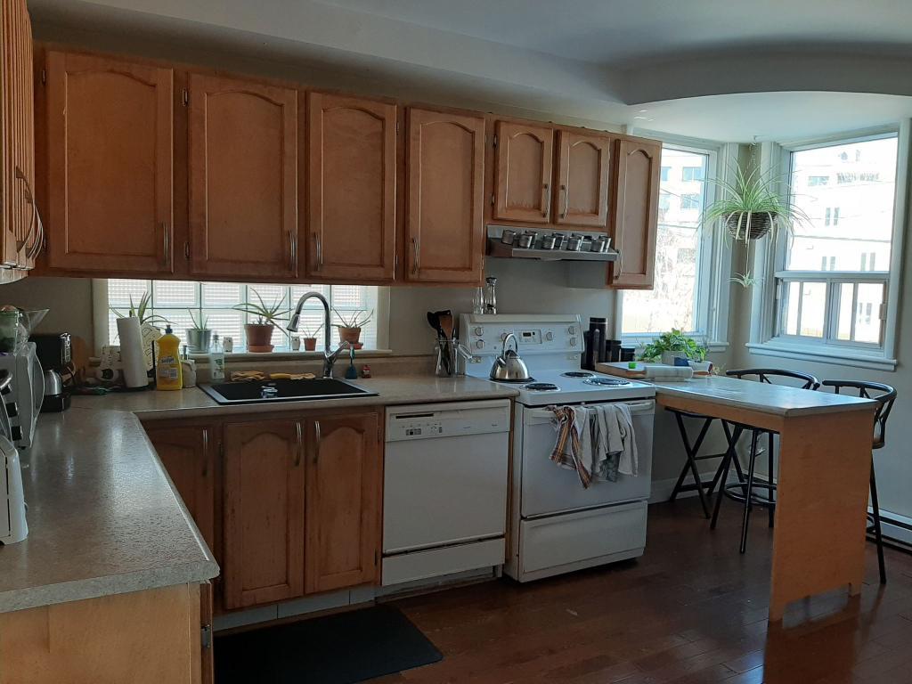 Grand 6 1/2 à louer proche de l'Université Laval - appartement / logement | 3288157