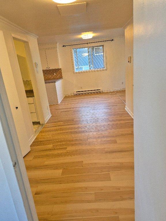 Longueuil – Spacieux 5 ½ entièrement rénové à neuf , situé dans un 5‑plex | 3288162