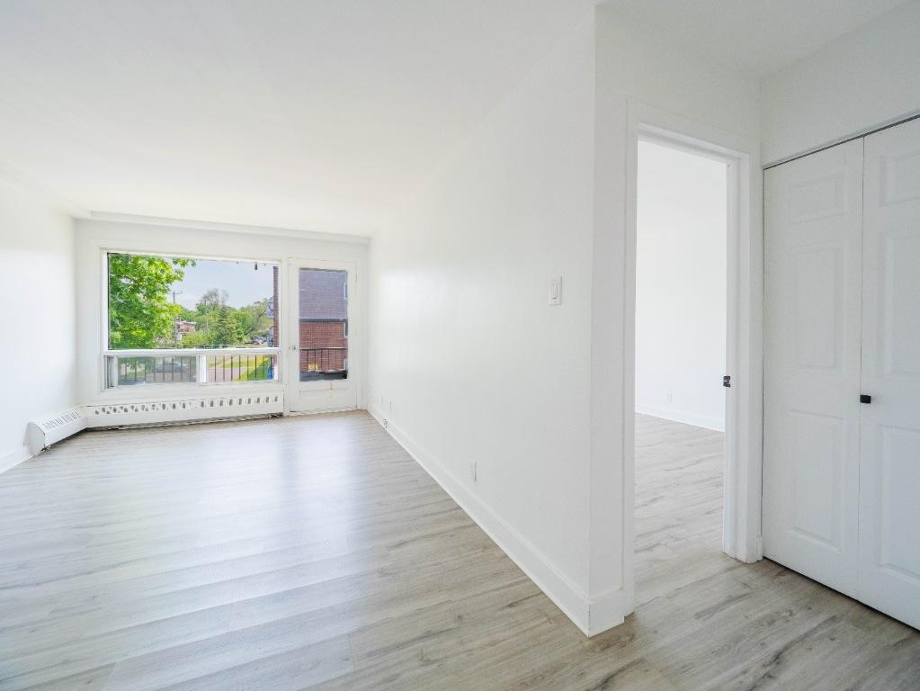 1 MOIS GRATUIT - Moderne & abordable proche de tout à Anjou Montreal - appartement / logement à louer | 3288763