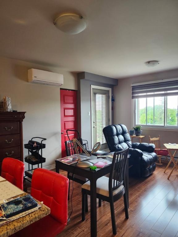 3 1/2 À LAVAL TRÈS TRANQUILLE AVEC ASCENSEUR! | 3288808