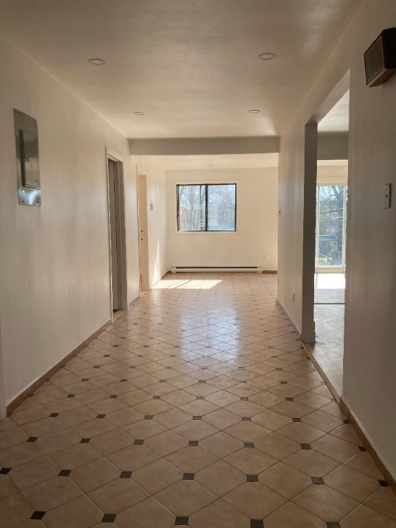 Grand 6 ½ Lumineux et Rénové – Idéal pour votre Famille à Long Terme | 3288921