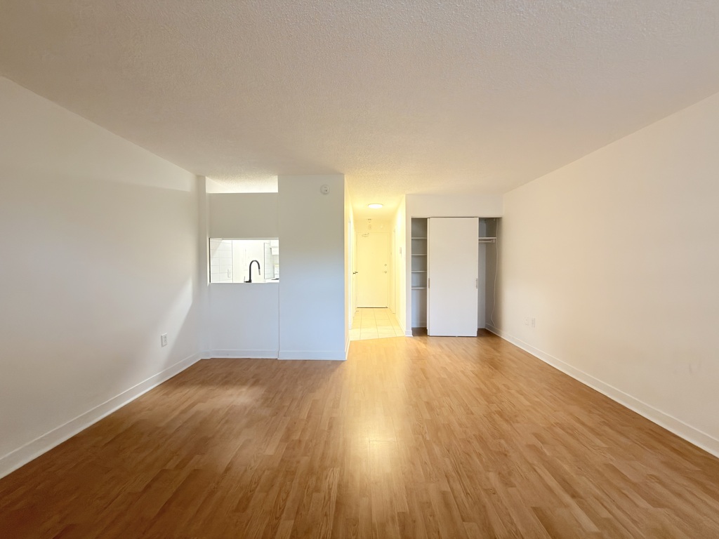 Studio Tout Inclus Près De L'Uni Laval | 3289508