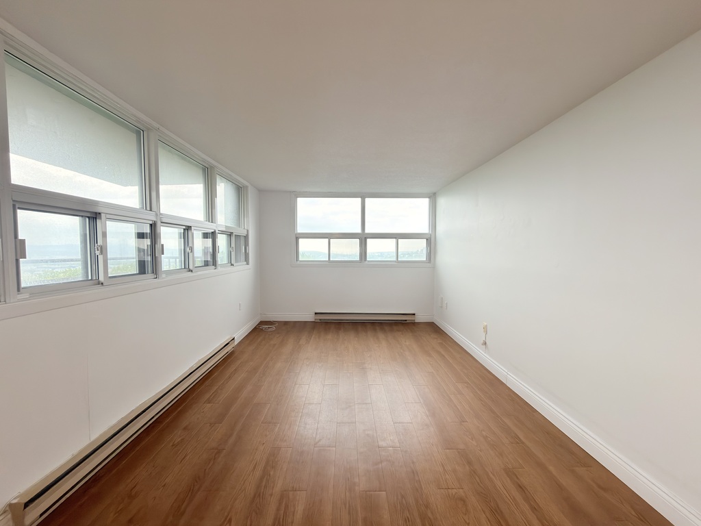 3.5 Tout Inclus Près De L'Uni Laval | 3289611